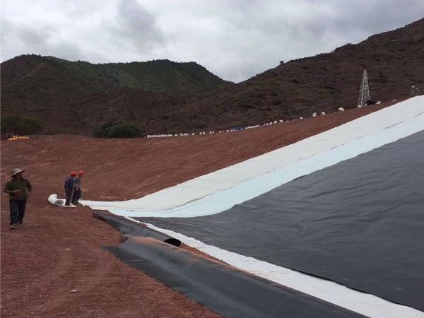 土工膜在垃圾填埋場的作用是什么？